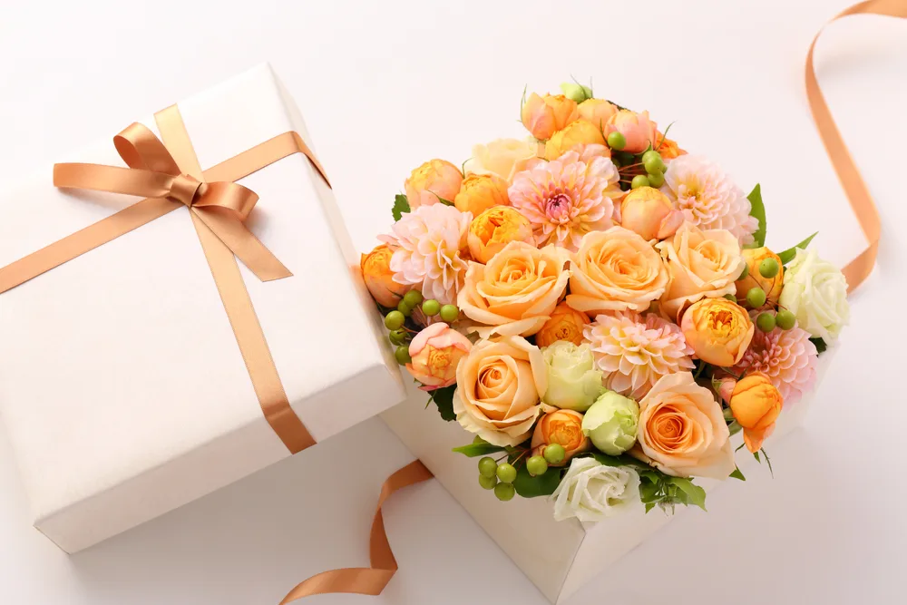 how-to-choose-the-right-flowers-for-visiting-patients.jpg.webp